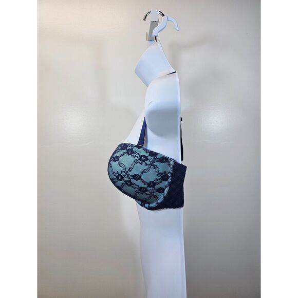 Victoria's Secret Multi-Way Push-Up - Picture 4 of 8